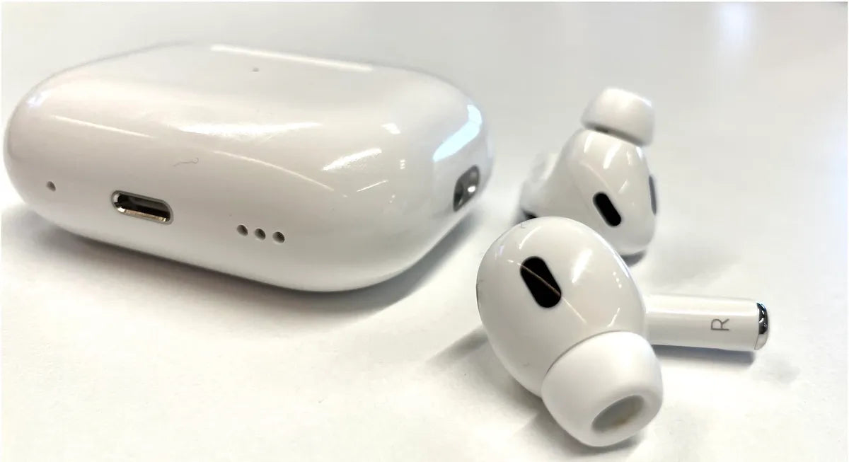 Apple AirPods Pro (2nd Generation) New in box