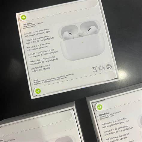 Apple AirPods Pro (2nd Generation) New in box